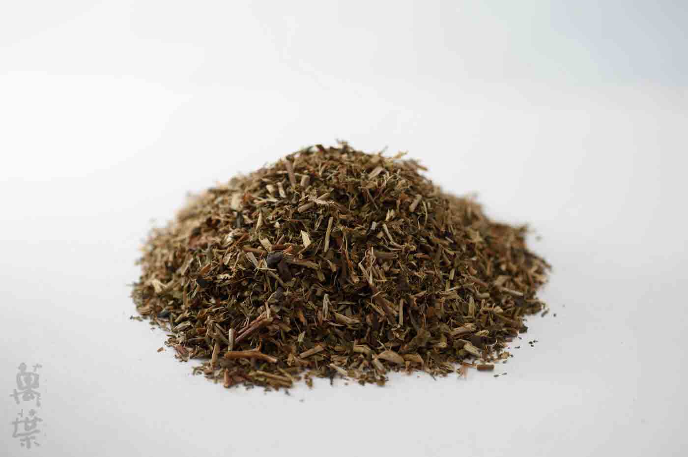 野草酵素萬葉[まんよう]の原材料にんどう(忍冬)