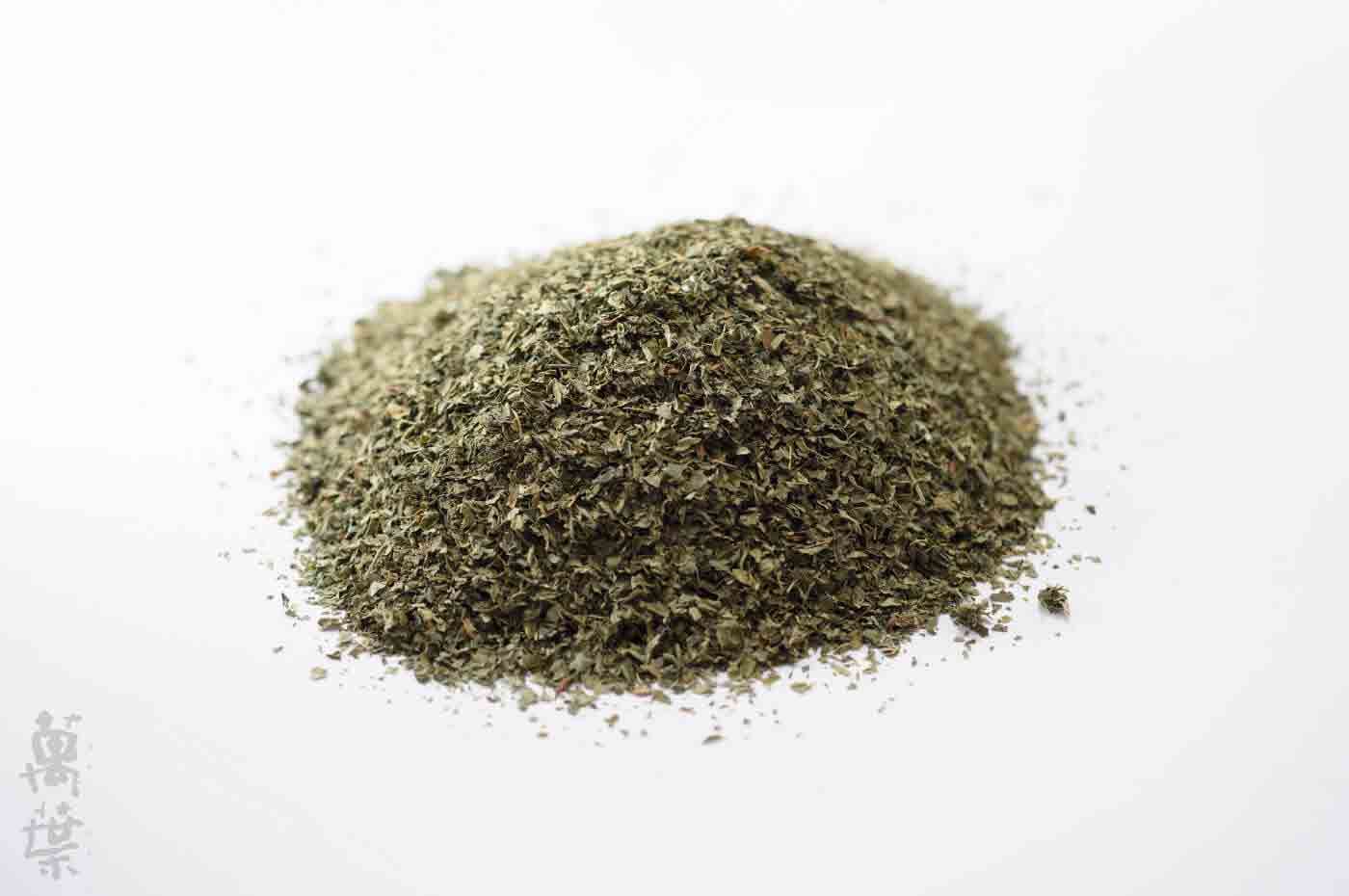 野草酵素萬葉[まんよう]の原材料もろへいや(縞綱麻)