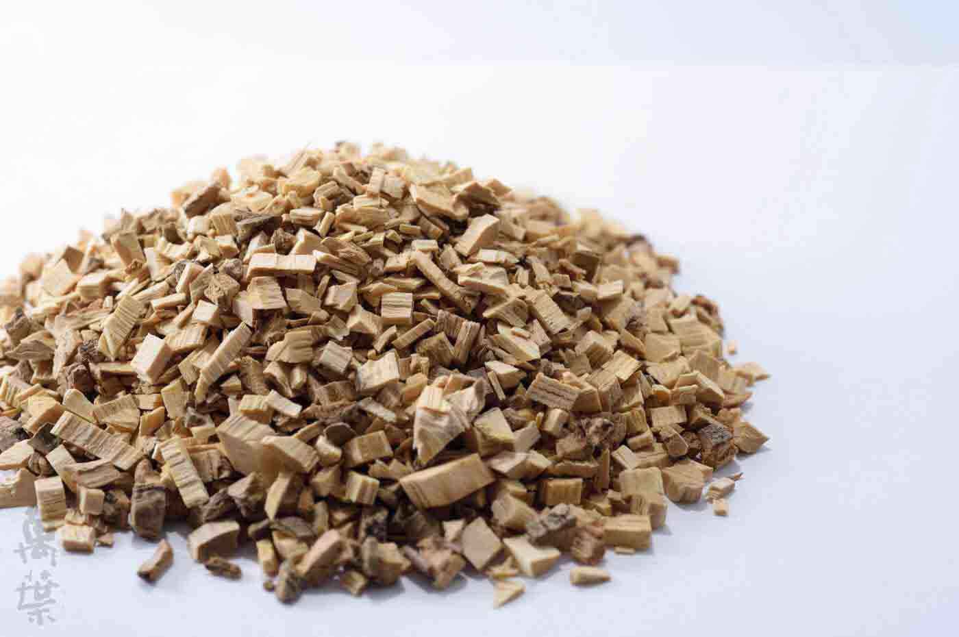 野草酵素萬葉[まんよう]の原材料せっこつぼく(接骨木)