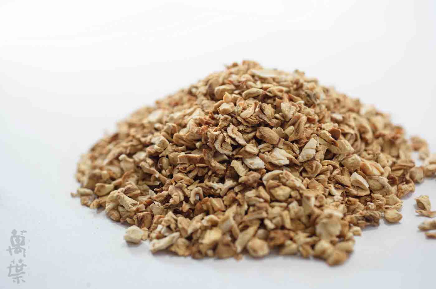 野草酵素萬葉[まんよう]の原材料ききょうこん(桔梗根)