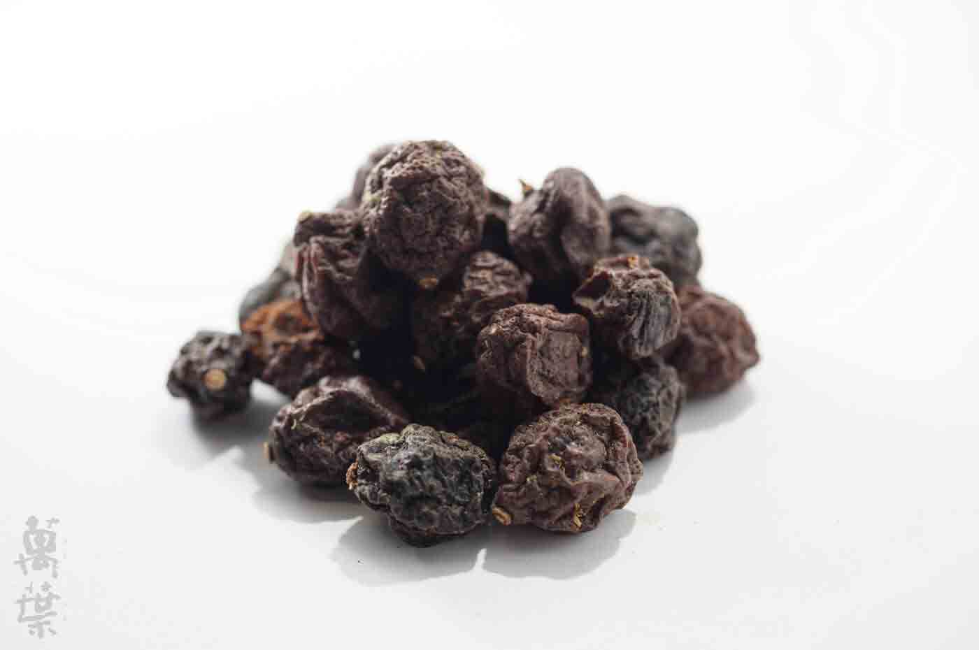 野草酵素萬葉[まんよう]の原材料きんかん(金柑)