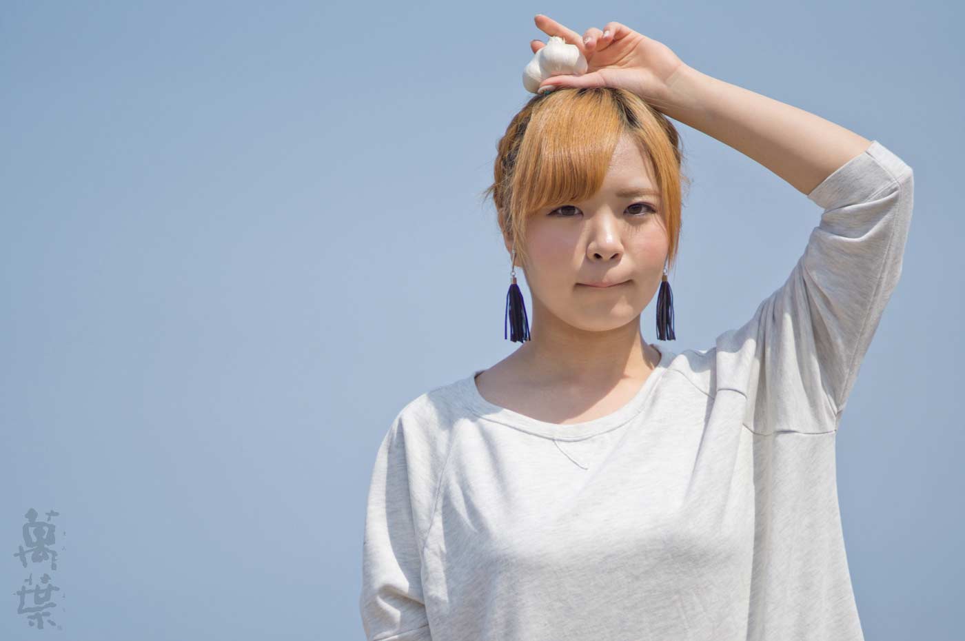 野草酵素萬葉の原材料ニンニクとまんようガール